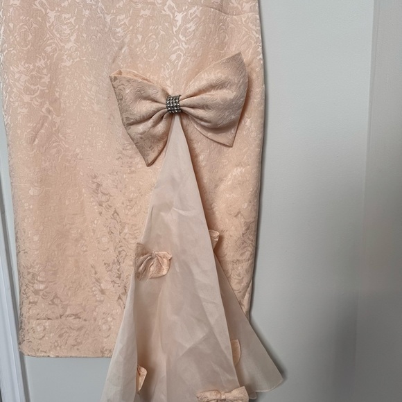 Vintage Elegant 100% silk Dress with Bow Accent coquette feminine Victorian 6 - Picture 4 of 9